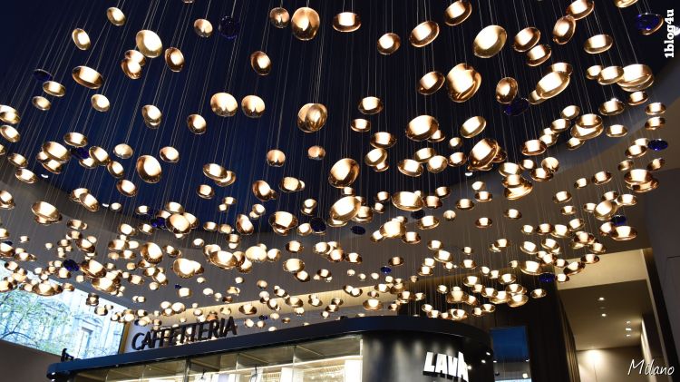 LAVAZZA flagship store in Milan at Piazza San Fedele