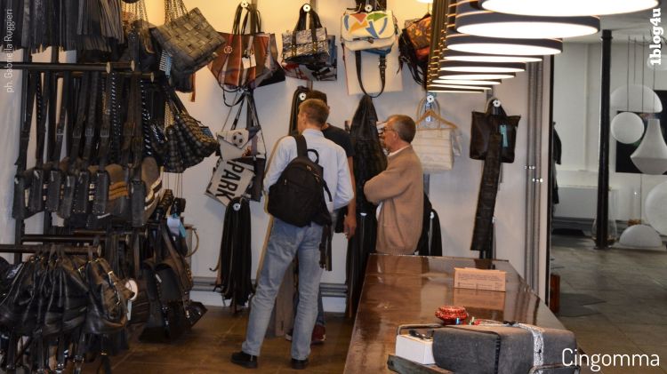 CINGOMMA-belts-belt-cinture-ethical-fashion-brand-#SaturdayRecycling-Leo-DiCaprio-upcycling-1blog4u-Gabriella-Ruggieri-ethical-fashion-blogger-6rMeta